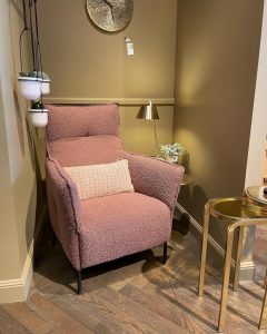 fauteuil-salon-cosy-rose-poudre-design